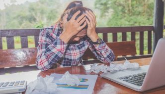 The Art of Failure: How to Succeed On a Grand Scale By Falling On Your Face